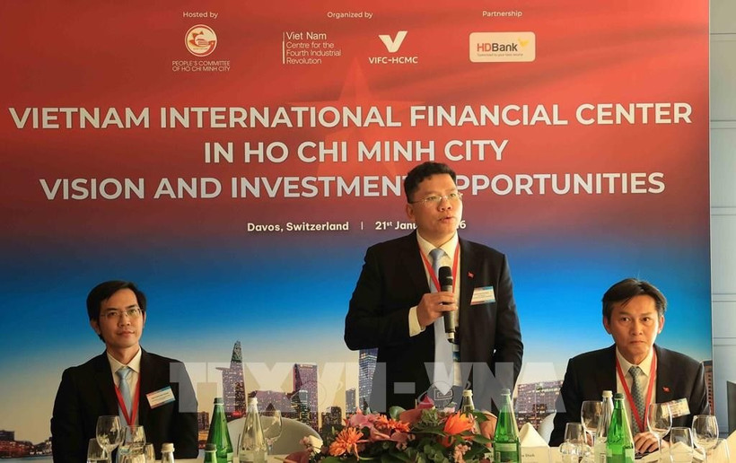 Hoang Nguyen Dinh, Vice Chairman of the People’s Committee of Ho Chi Minh City, speaks at the event (Photo: VNA)
