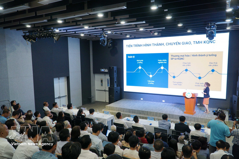 On March 13, 2026, the Ho Chi Minh City Department of Science and Technology holds a conference to launch a pilot scheme on policies designed to promote the commercialisation and rapid application of research outcomes and intellectual property generated from the state budget into production and business activities. (Photo: VNA)