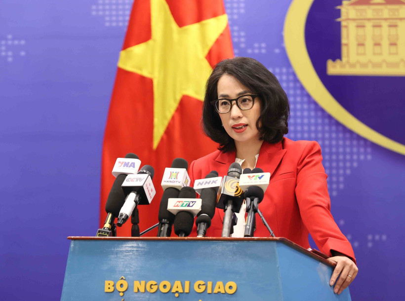 Spokesperson of the Ministry of Foreign Affairs Pham Thu Hang answers reporters' questions (Photo: VNA)