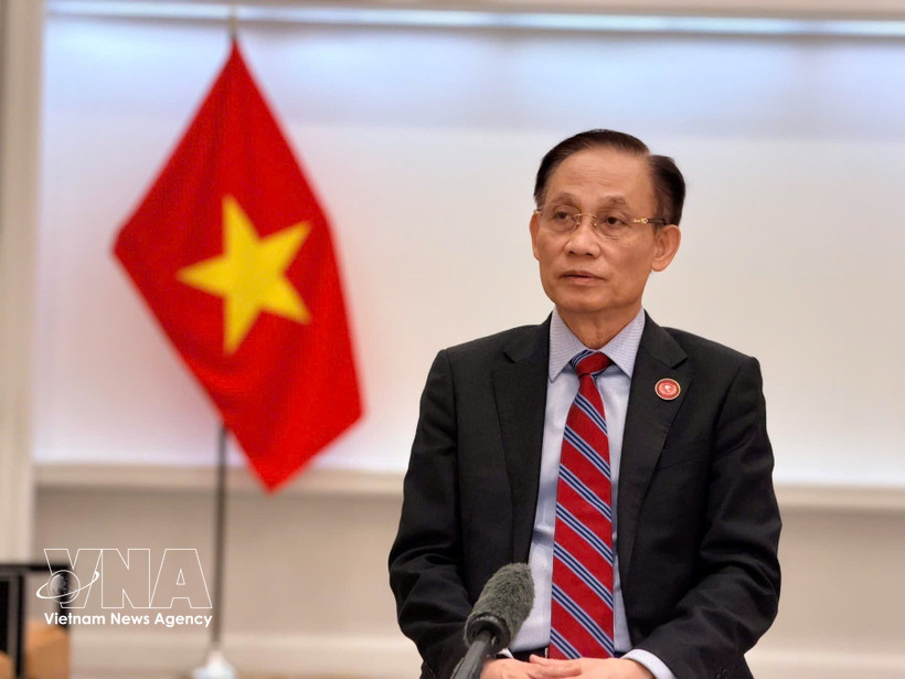 Foreign Minister Le Hoai Trung (Photo: VNA)