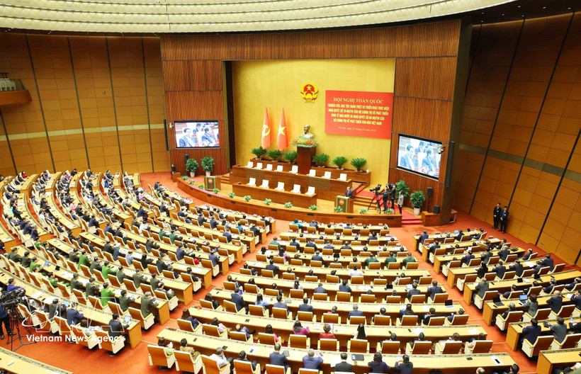 An overview of the national conference held on February 25 to disseminate and implement Resolution No. 79 and Resolution No. 80 (Photo: VNA)