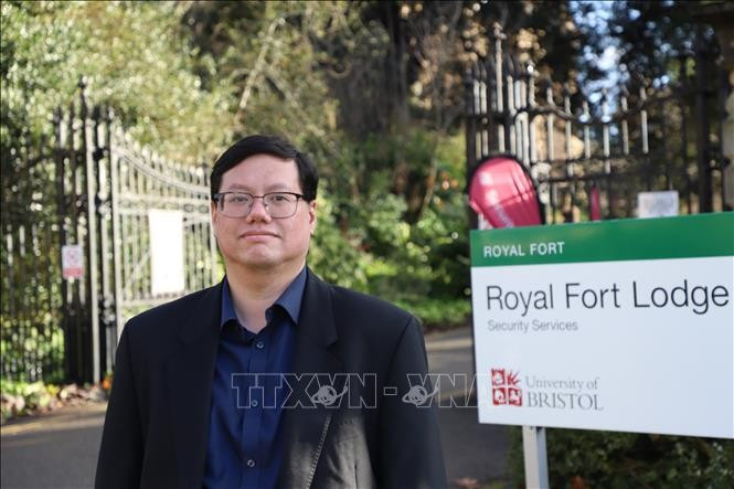 Dr Ho Quoc Tuan, Senior Lecturer at the University of Bristol in the UK. (Photo: VNA)
