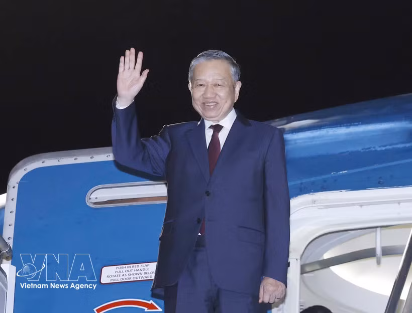 Party General Secretary and President To Lam leaves Auckland on August 13 evening (local time), concluding a state visit to New Zealand. (Photo: VNA) 