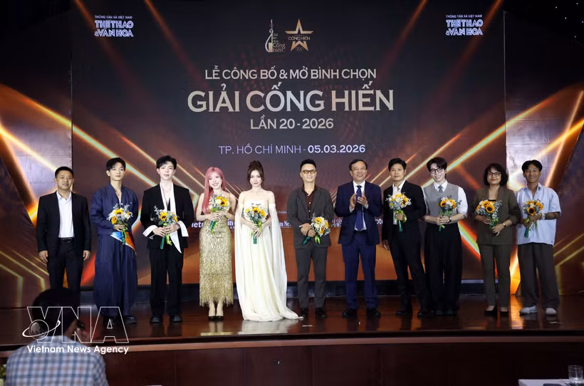 At the launch ceremony of the 20th Devotion Awards and opening of the voting portal in Ho Chi Minh City on March 5. (Photo: VNA)