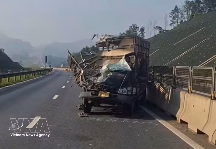 A car crash in the central province of Quang Tri (Illustrative photo: VNA)