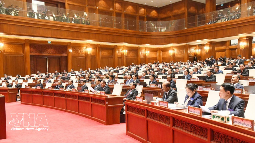 Deputies attend the first session of the 10th National Assembly of Laos. (Photo: VNA)