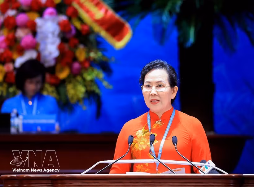 Le Thi Thuy, Secretary of the Party Committee and President of the Vietnam Women’s Union for the 14th tenure (2026–2031), speaks at the 14th National Women's Congress on June 18. (Photo: VNA)