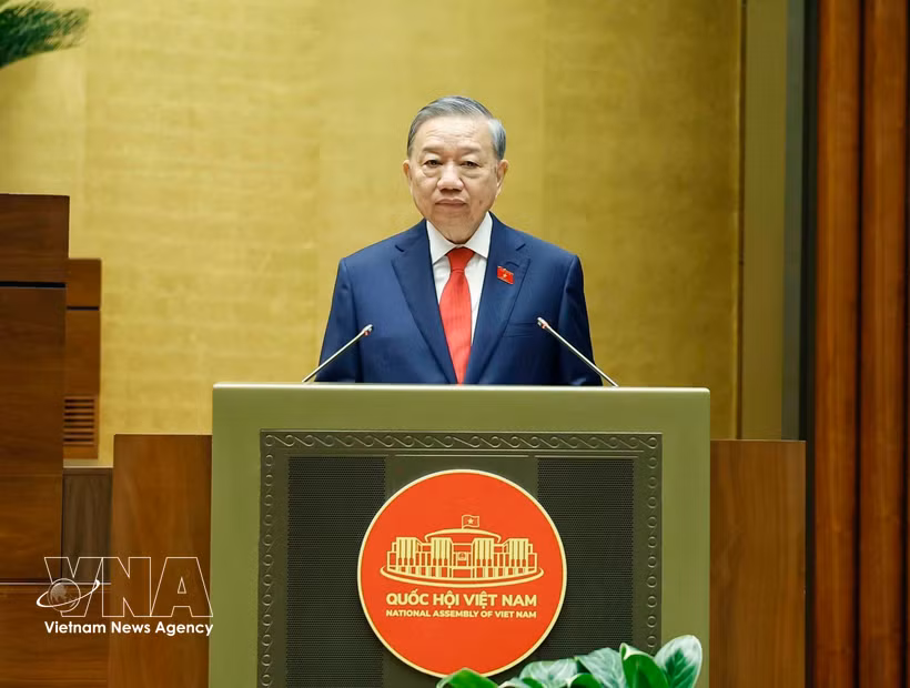 Party General Secretary and State President To Lam delivers his inaugural address at the 16th National Assembly's first session on April 7. (Photo: VNA)
