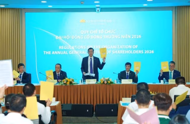 Vietnam Airlines' leaders at the Annual General Meeting of Shareholders on June 28, 2026. (Photo courtesy of the airline)