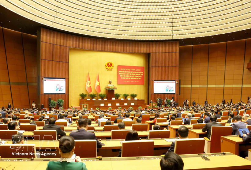 A view of the nationwide conference in Hanoi on February 25 to study, disseminate and implement the Politburo’s Resolution No. 79 and Resolution No. 80. (Photo: VNA)