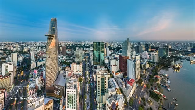  A view of Ho Chi Minh City’s skyline, Vietnam’s largest economic hub (Photo: VNA)