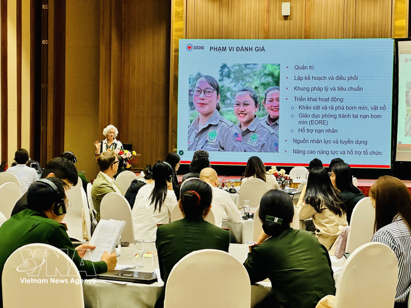 A view of the workshop on gender integration in Vietnam’s post-war mine action activities was held in Hanoi on March 30. (Photo: VNA)