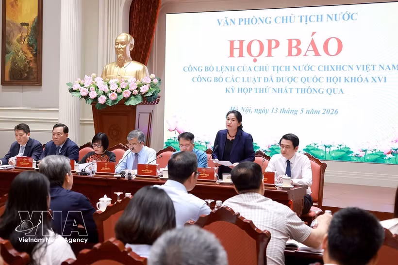 Laws proclaimed, paving way for national breakthrough development in new era
