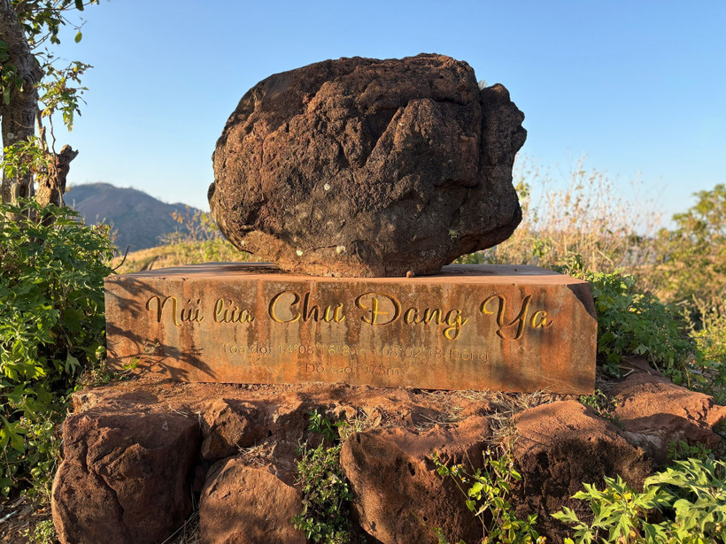 A volcanic rock on Chu Dang Ya Volcano, one of the most attractive tourist destinations in the central province of Gia Lai (Photo: VietnamPlus)