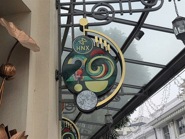 Outside the headquarters of the Hanoi Stock Exchange (HNX) in Hanoi. (Photo: VNA)