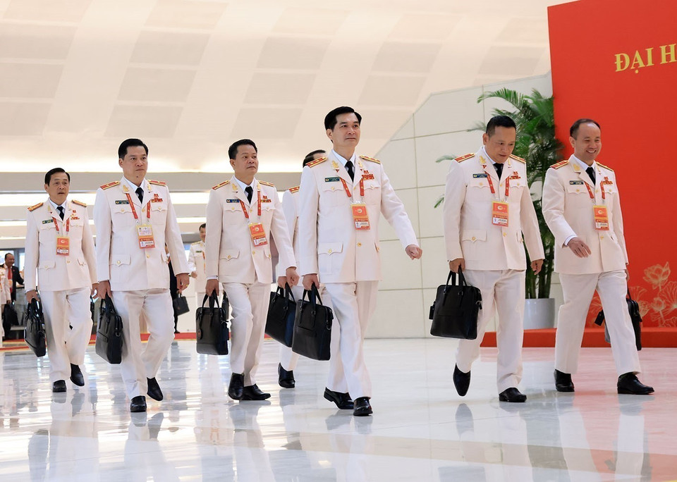 Delegates attend the 14th National Party Congress (Photo: VNA)