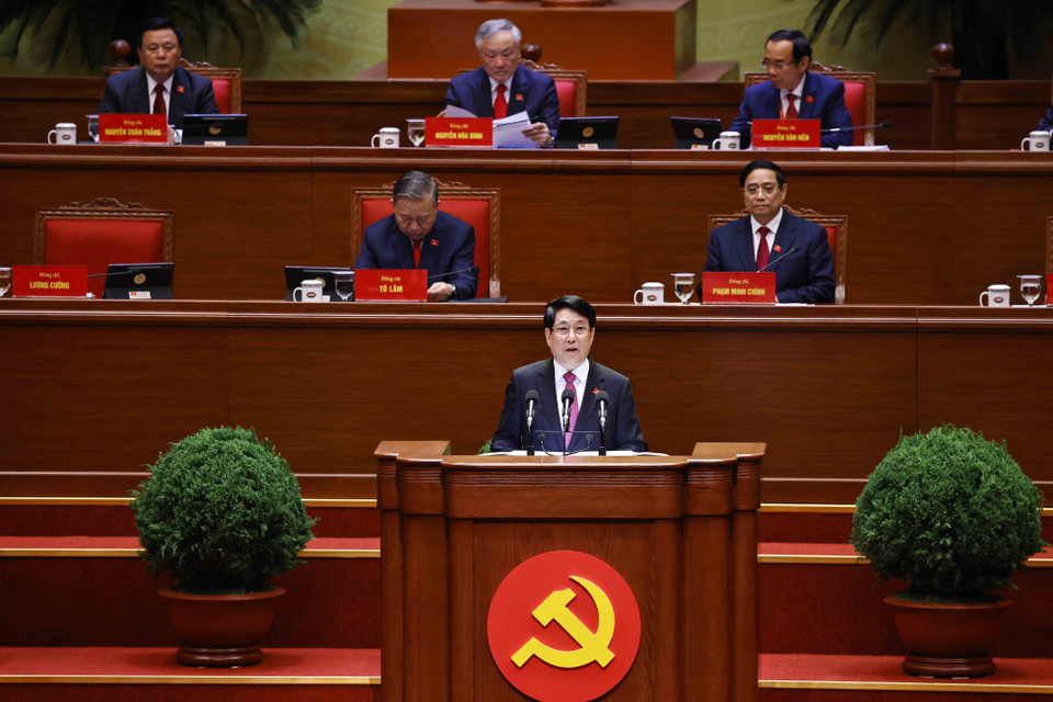 State President Luong Cuong delivers the opening speech at the 14th National Party Congress. (Photo: VNA)