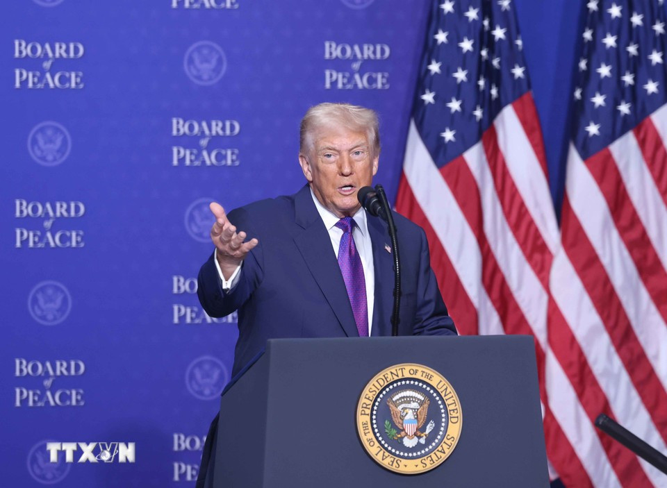 US President Donald Trump speaks at the inaugural meeting of Gaza Board of Peace. (Photo: VNA)