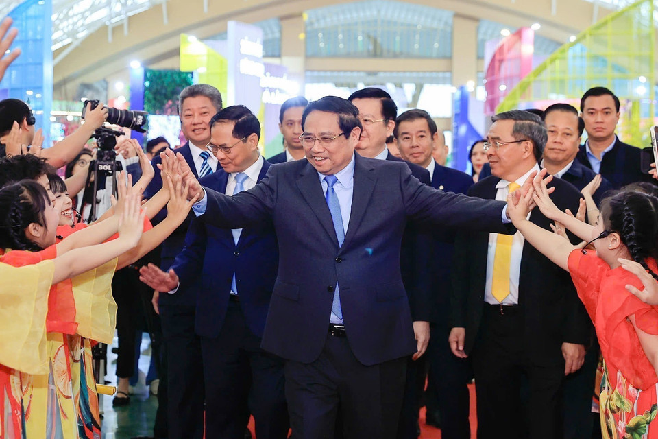 Prime Minister Pham Minh Chinh attends the opening ceremony of the first Spring Fair 2026. (Photo: VNA)