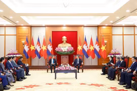 Vietnam, Cambodia committed to elevating bilateral relations to new heights