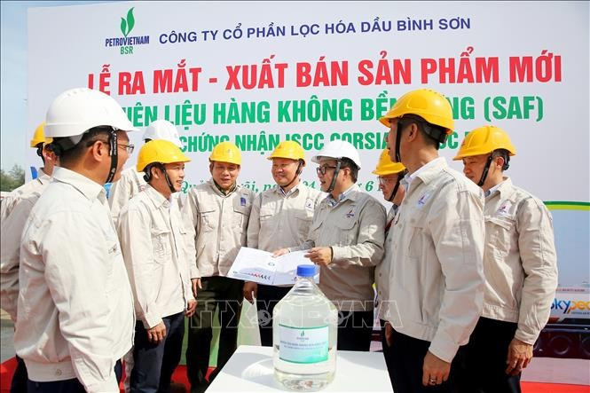BSR introduces first commercial batch of sustainable aviation fuel (Photo: VNA)