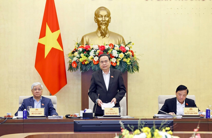 National Assembly Chairman Tran Thanh Man speaks at the meeting with representatives of the NA’s agencies and the NA Office. (Photo: VNA)