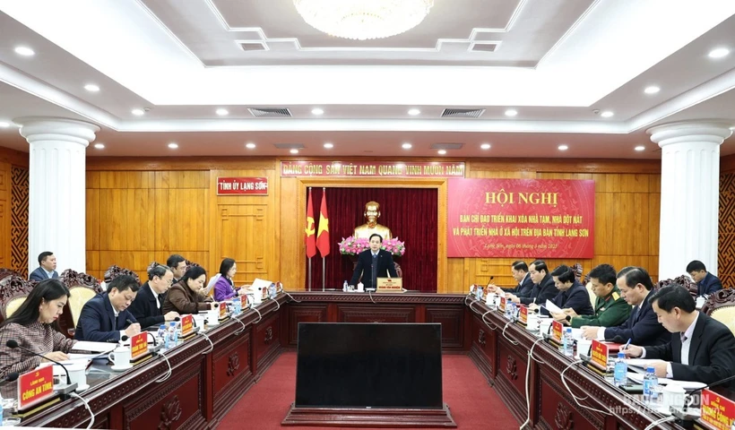 Secretary of the Lang Son provincial Party Committee Hoang Van Nghiem speaks at the conference (Photo: baolangson.vn)