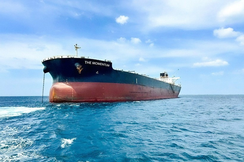 The Momentum, Hoa Phat's largest vessel (Photo: VNA)