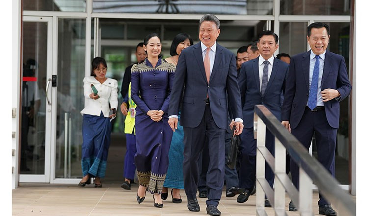 Sun Chanthol, Deputy Prime Minister and First Vice-Chairman of the Council for the Development of Cambodia, led the working group for the negotiation mission on the Cambodia-US Free Trade Agreement last month. (Photo: khmertimeskh.com)