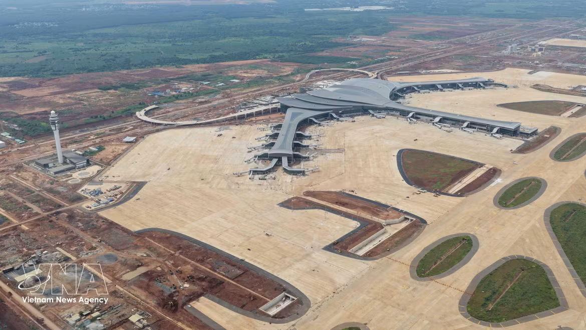 Long Thanh Airport gears up for commercial operations