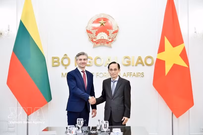 vietnam-lithuania-seek-stronger-cooperation.jpg