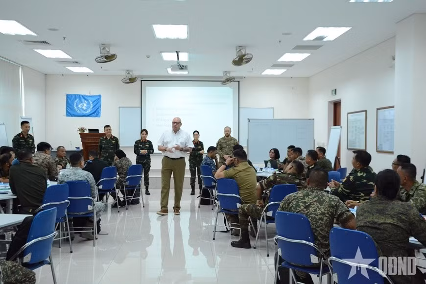 vietnam-canada-co-host-un-staff-officer-training-course.jpg