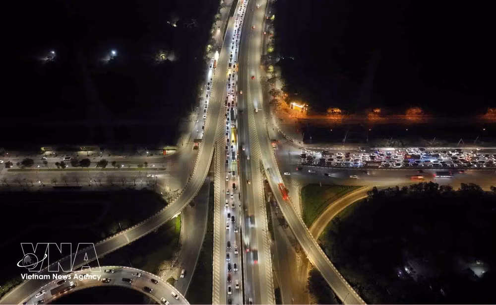 vnanet-pm-demands-tightening-traffic-control-2.jpg