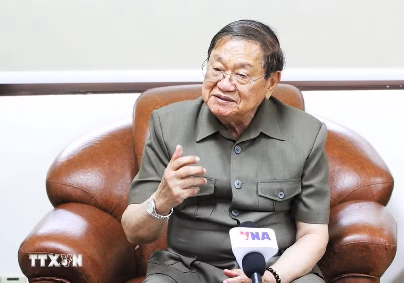 khieu-kanharith.jpg