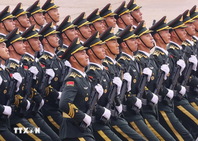 The contingent of Chinese Military at the event (Photo: VNA) quan-doi-nuoc-ngoai-1-resize.jpg
