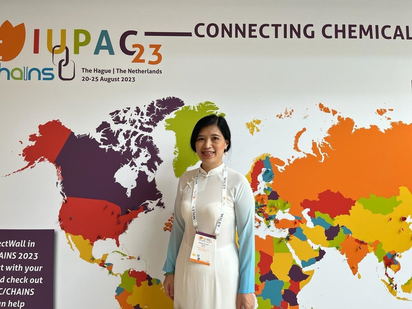 Nguyen Thi Kim Thanh honoured IUPAC 2023 distinguished women in chemistry or chemical engineering (Photo: VNA)