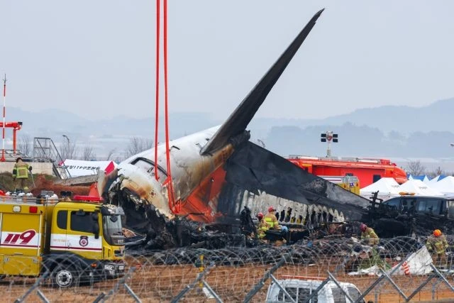 The crash site of the Jeju Air plane in Muan, South Korea, on December 29. (Photo: YONHAP/VNA)