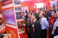 Visitors at the exhibition (Photo: VNA)