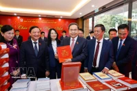 NA Chairman Tran Thanh Man (centre) at the book launch in Hanoi on February 24. (Photo: VNA)