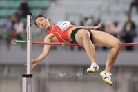 Bui Thi Kim Anh claims the gold medal in the women’s high jump at the 33rd SEA Games. (Photo: VNA)