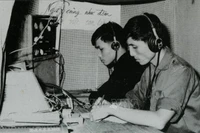 Telegraphers of the Liberation Press Agency is transmitting and receiving news. (Photo: VNA