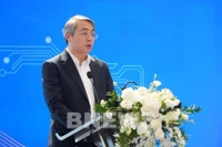 Deputy Director of the E-commerce and Digital Economy Agency Hoang Ninh speaks at the E-commerce Forum 2026 (Photo: VNA)