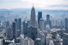 Buildings in Kuala Lumpur, Malaysia (Illustrative photo: AFP/VNA)