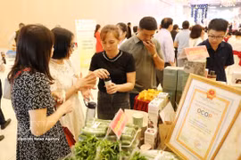 Agricultural products are showcased at an event. During the January – June period, agriculture recorded growth of 3.57%, while forestry expanded by 3.98% and fisheries by 4.88%. (Photo: VNA)