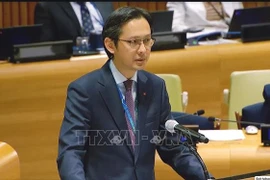 Permanent Representative of Vietnam to the UN Ambassador Do Hung Viet speaks at the UN General Assembly’s recent high-level meeting to commemorate and promote the International Day for the Total Elimination of Nuclear Weapons. (Photo: VNA)