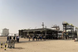 A corner of the operations centre of the Bir Seba field. (Photo: VNA)