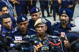 Datuk Fisol Salleh, Deputy Director of the Internal Security and Public Order Department of the Royal Malaysia Police, speaks to the press (Photo: nst.com.my)
