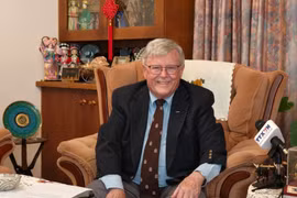 Professor Carl Thayer from the Australian Defence Force Academy, University of New South Wales (Photo: VNA)