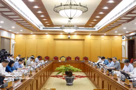 The Politburo's May 15 meeting to review the implementation of Resolution No. 31-NQ/TW on the development orientation and tasks for Ho Chi Minh City through 2030, with a vision to 2045. (Photo: VNA)
