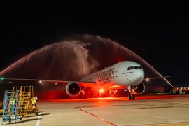 Emirates’ direct flight to Da Nang has brought a more diverse mix of international visitors to the Han River city, particularly from wealthier countries. (Photo: Sun Group)